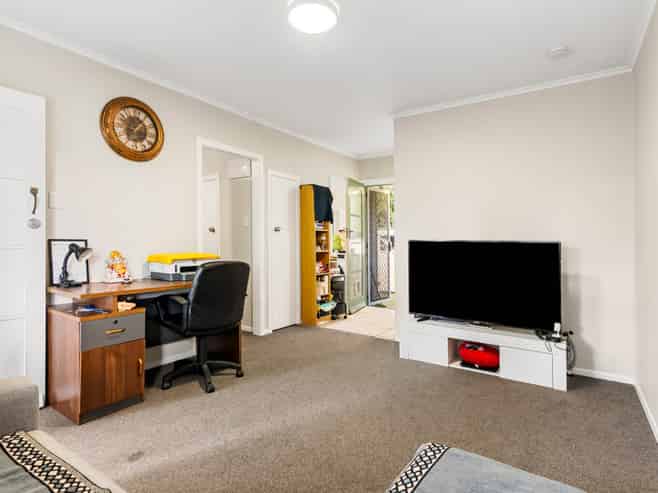 8/11 Oakland Avenue, Papatoetoe
