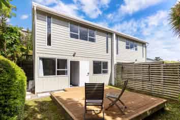 5 Brydon Way, Paparangi