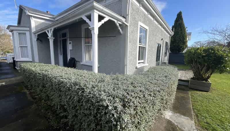 14B Freyberg Street, Roslyn