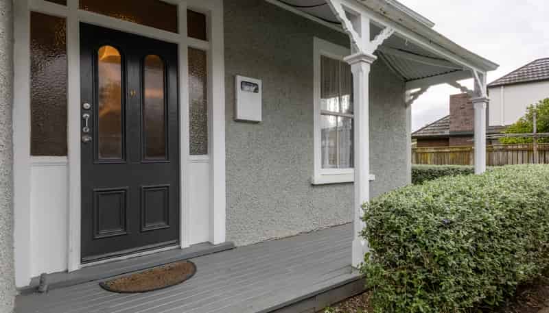 14B Freyberg Street, Roslyn