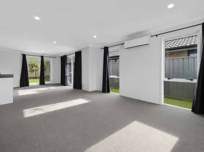 16 Raby Lane, Pyes Pa