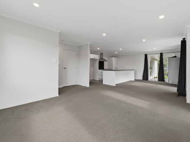 16 Raby Lane, Pyes Pa