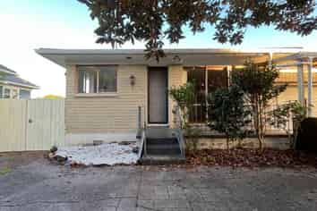 Auckland - Address withheld