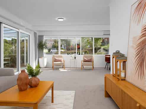 8 Nicholson Place, Hillcrest