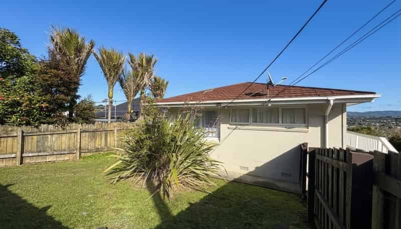 1/231 E Titirangi Road, Titirangi