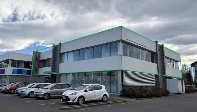  1B/6H Sir William Pickering Drive, Burnside