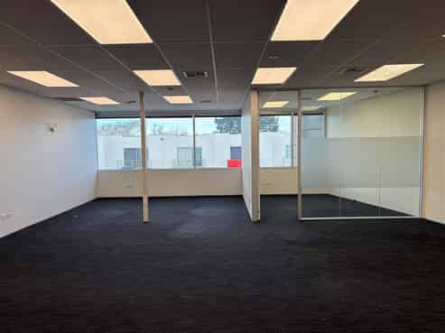 Plug & Play Office
