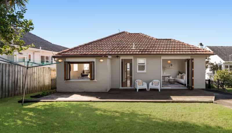 76B Walmer Road, Point Chevalier