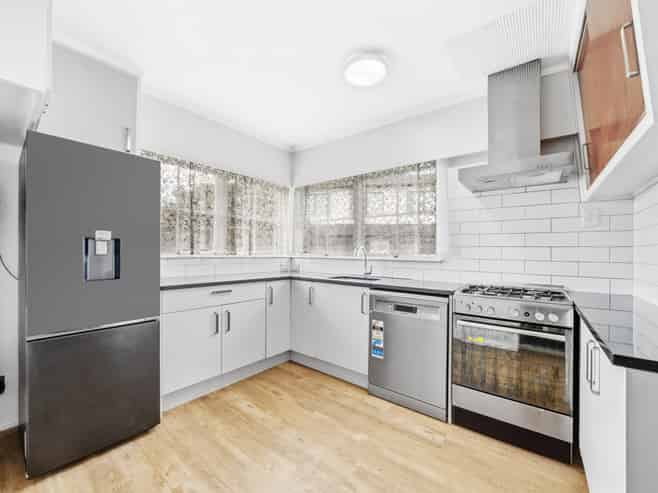 7 Holden Place, Papatoetoe