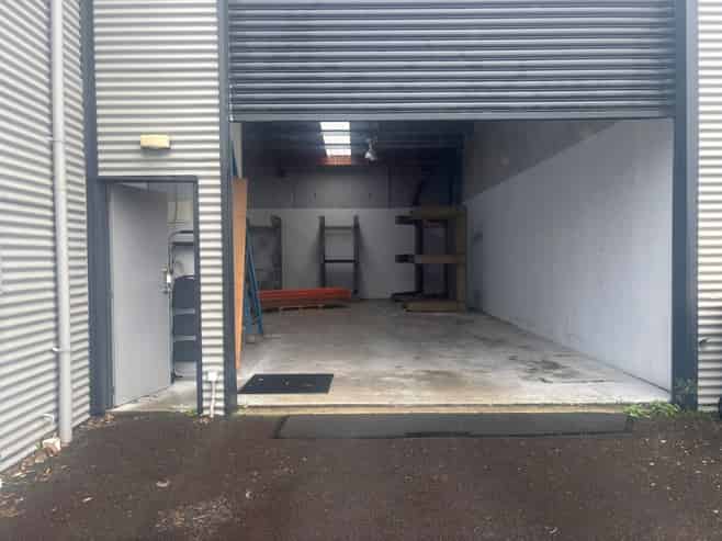 Compact Industrial Unit in Mount Maunganui