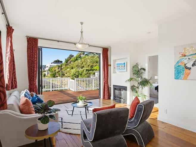 94 Eden Street, Island Bay