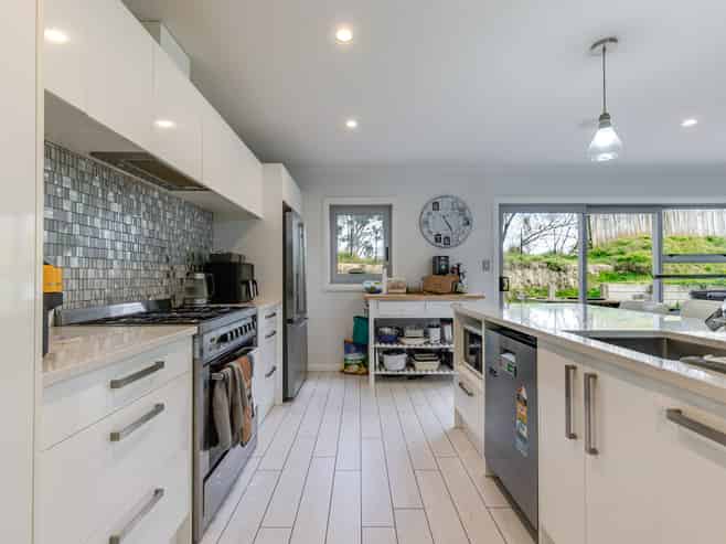 127 Atawhai Road`, Fitzherbert