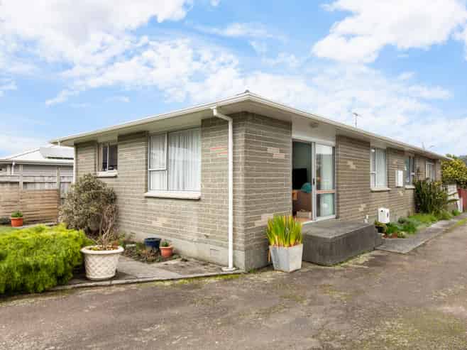 74B Wise Street, Wainuiomata