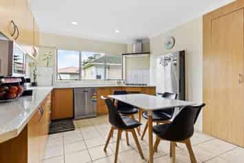 3183 Great North Road, New Lynn