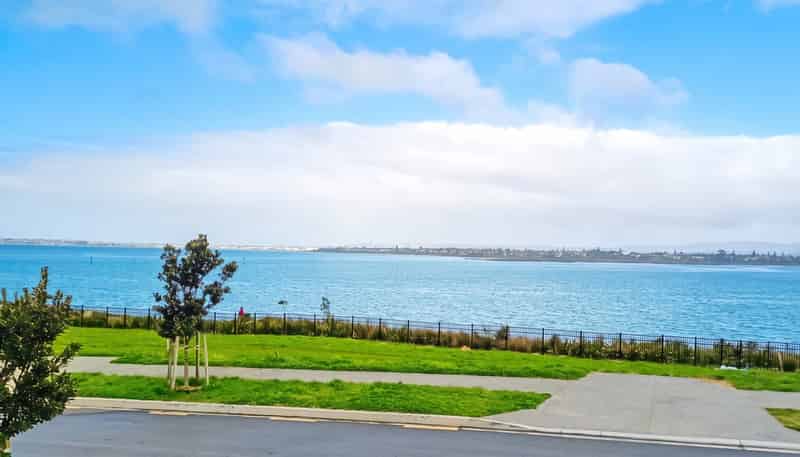 120 Limestone Drive, Hobsonville