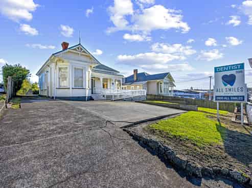 Mt Eden Investment with Development upside