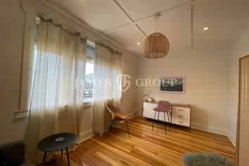 DUEL LEVEL MT EDEN RETAIL | LIVE WORK