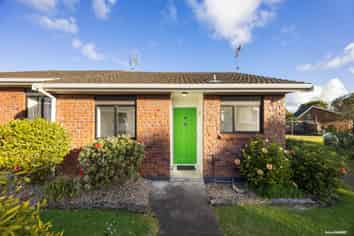 8 Fantail Court, Orewa
