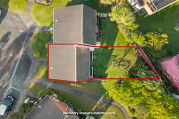 8 Fantail Court, Orewa
