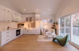 220D Birkdale Road, Birkdale