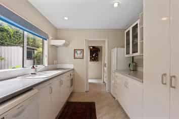 2/166 Rossall Street, Merivale