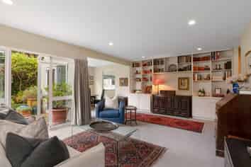 2/166 Rossall Street, Merivale