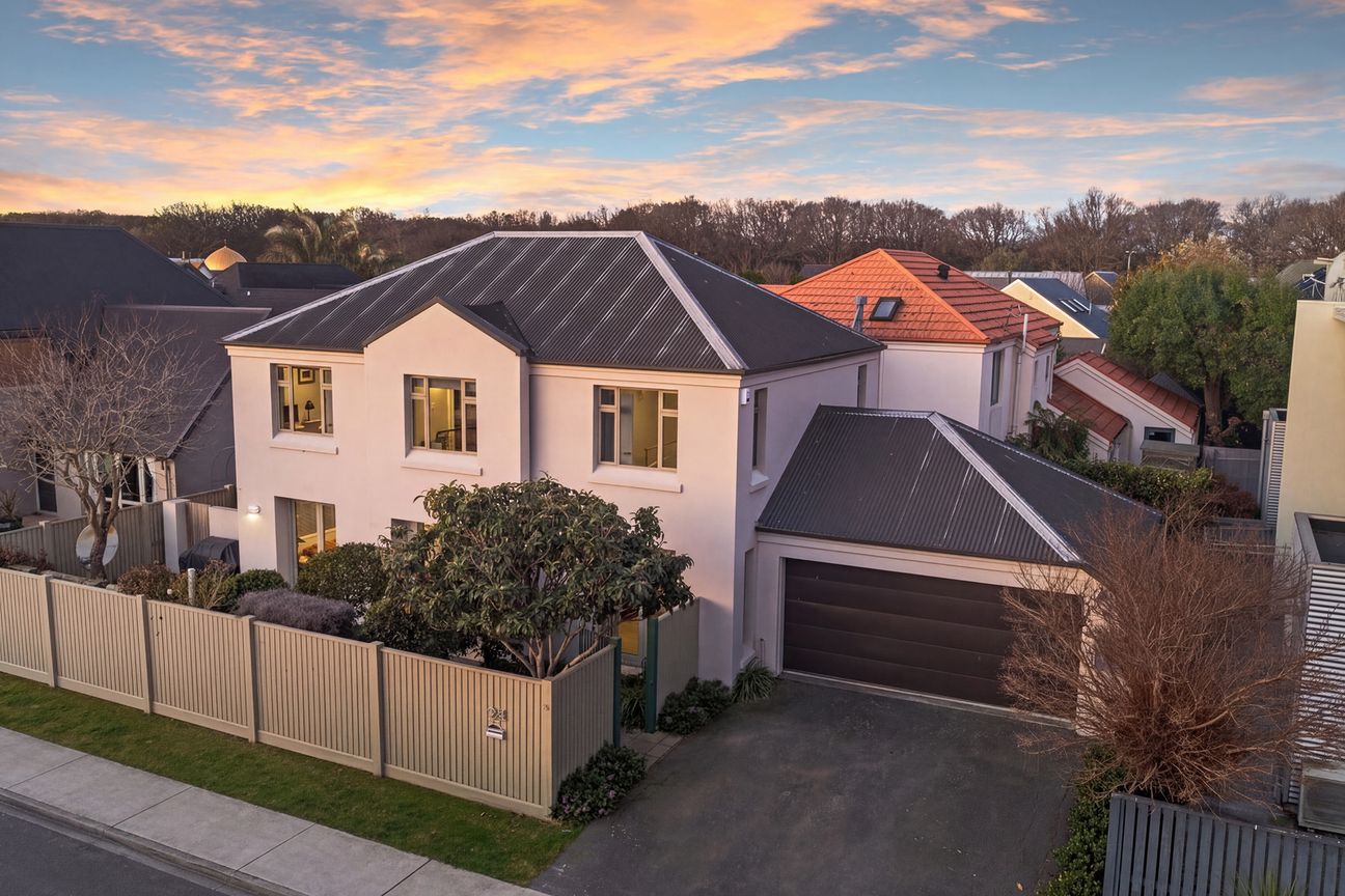 Solidly Built, Beautifully Renovated!, Riccarton