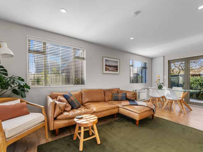 24 Brockworth Place, Riccarton