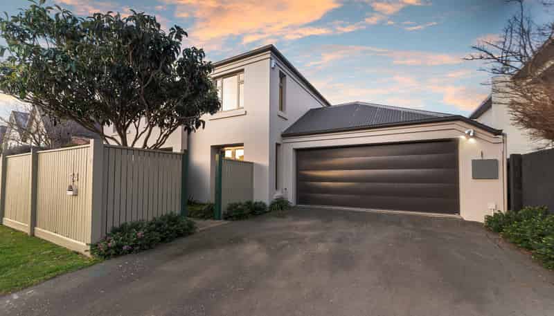 24 Brockworth Place, Riccarton
