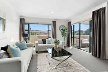 3 Clea View, Gulf Harbour