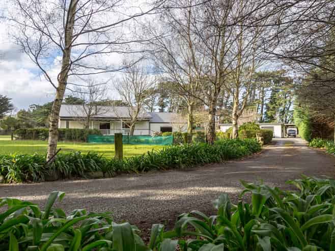 73 Waite Street, Featherston