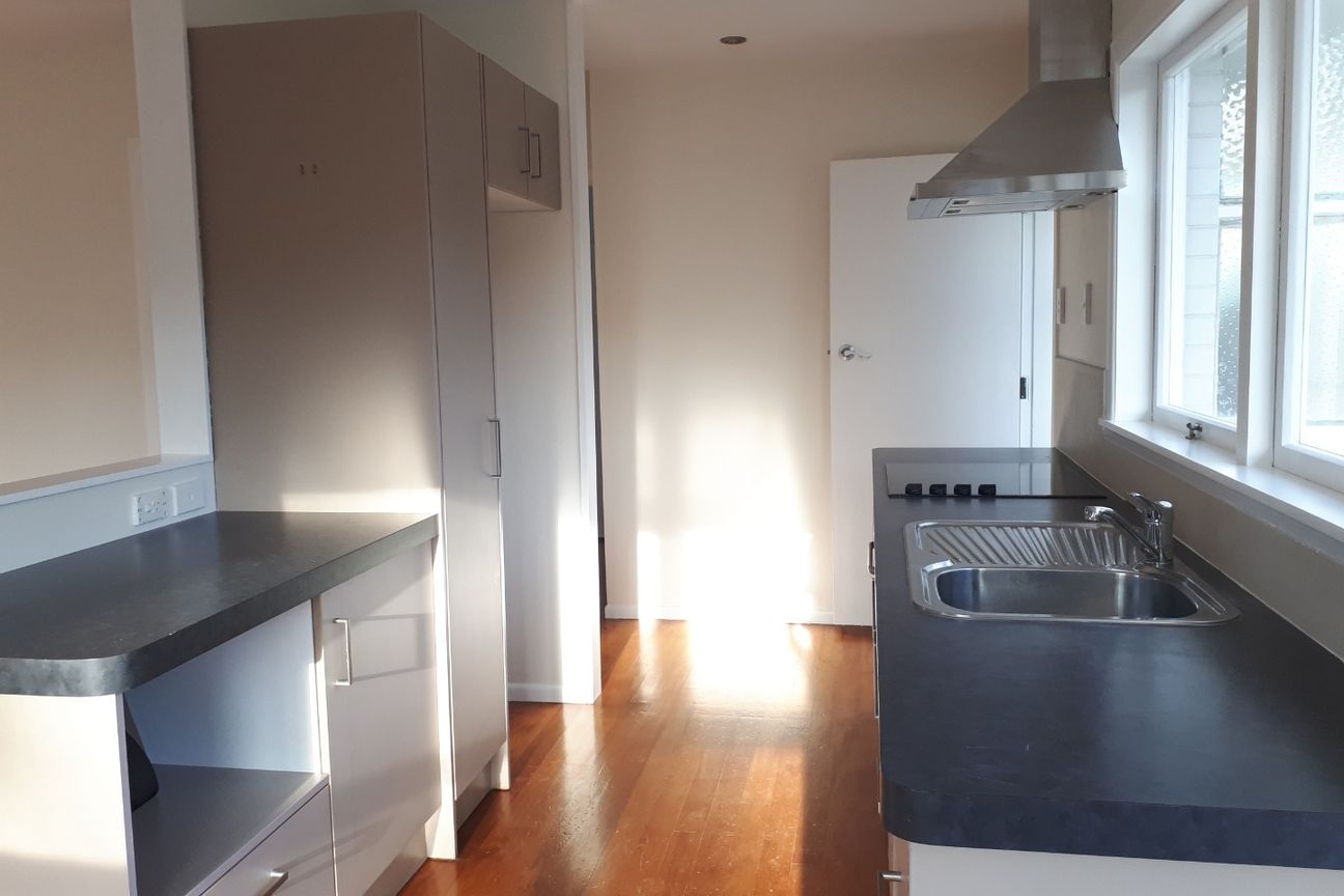 2 bedroom at Northcote, Willow Park School, Northcote Intermediate - Bild 5