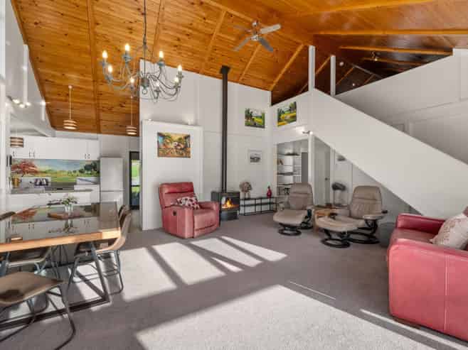 11 Amelia Crescent, Waikawa