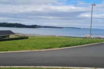 1 Takahuri Place, Hibiscus Coast Surrounds