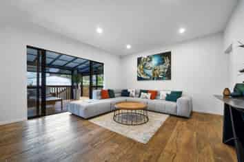 5B Hemsway Place, Sunnyhills