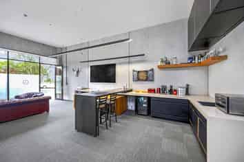 Bite-sized character office