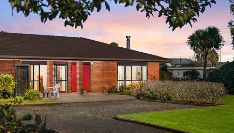 111 Pearson Road, Patumahoe