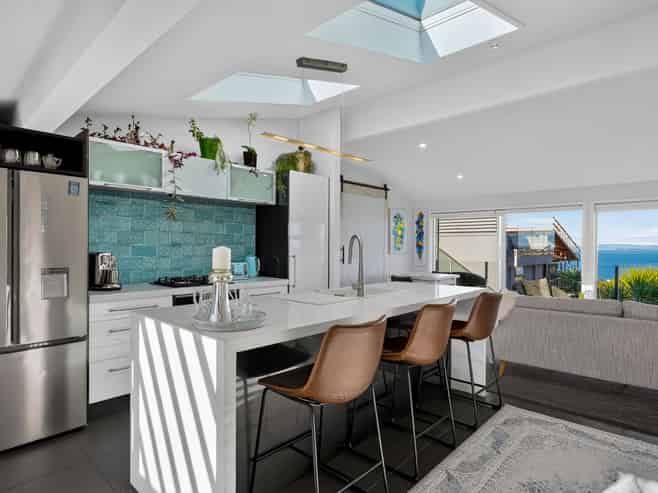 1/64 Seaview Road, Castor Bay