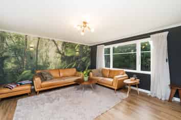 Manawatu / Whanganui - Address withheld