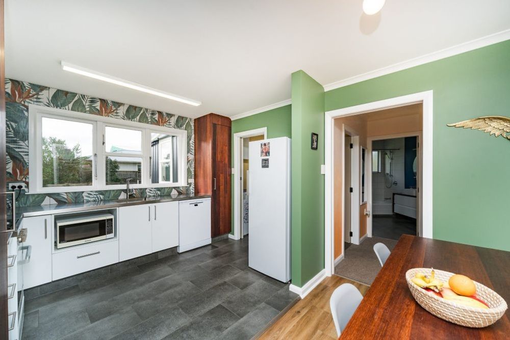 3 Bedrooms - Takaro - Altro