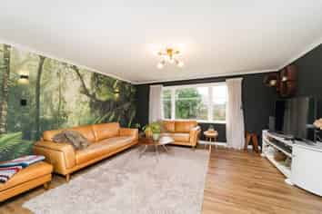 Manawatu / Whanganui - Address withheld