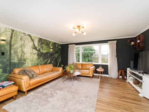 5 Woburn Place, Takaro