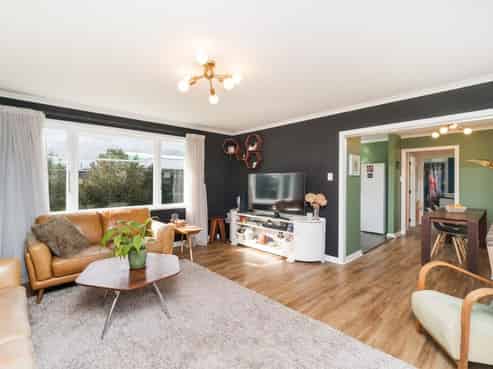 5 Woburn Place, Takaro