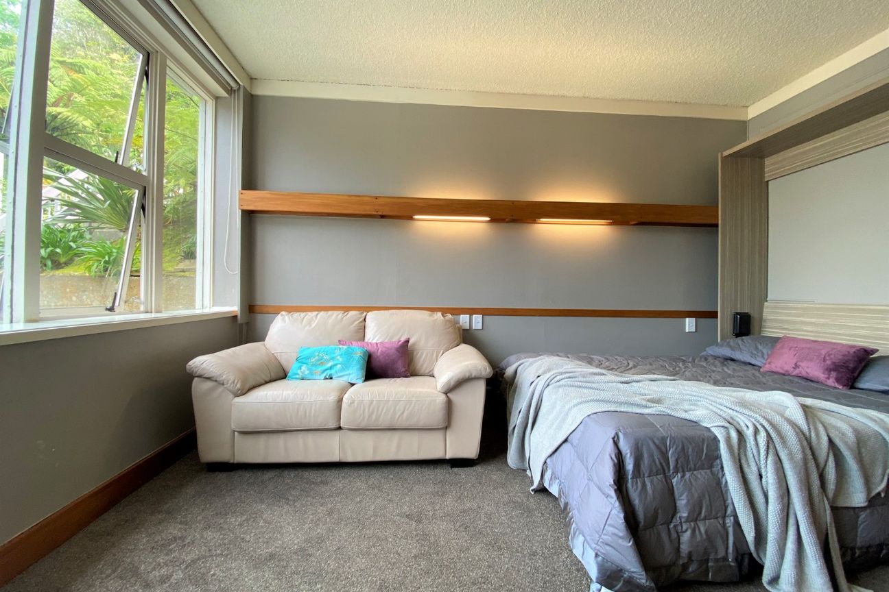 Welcome to apartment 422 at Sharella Living in Thorndon - Więcej