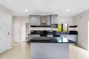 5 Waiari Road, Conifer Grove