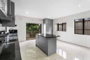 5 Waiari Road, Conifer Grove