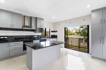 5 Waiari Road, Conifer Grove