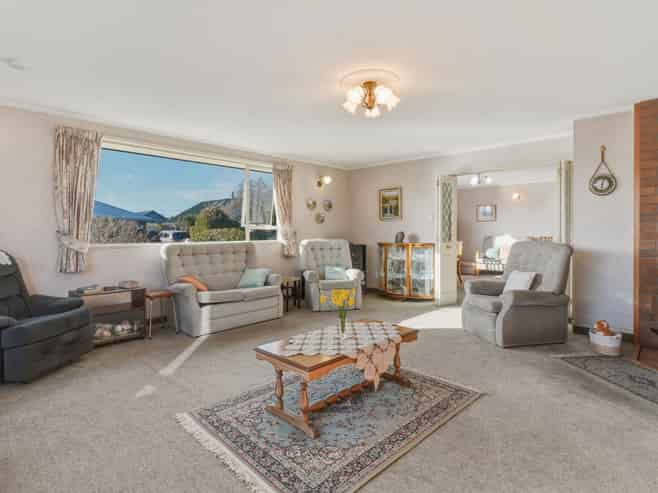 12 Silverstream Drive, Mosgiel