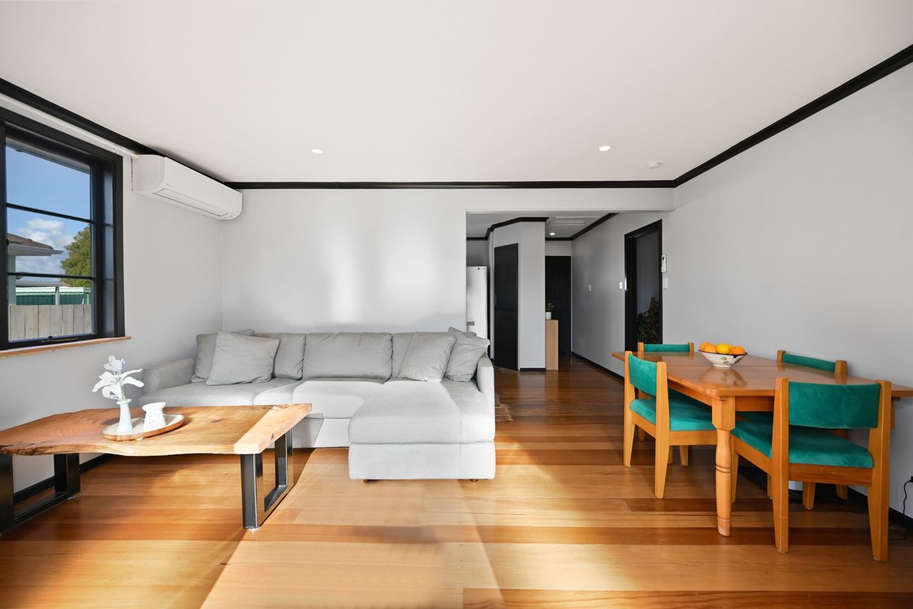 Classic | Renovated | Potential for Granny Flat - Aanzicht 5