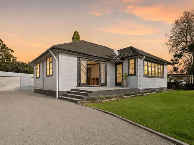 6 Sare Crescent, Fairfield